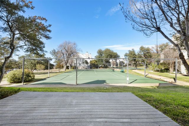 102 World Of Tennis SQ, Austin, TX 78738