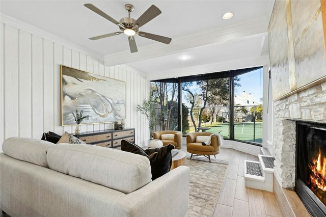 102 World Of Tennis SQ, Austin, TX 78738