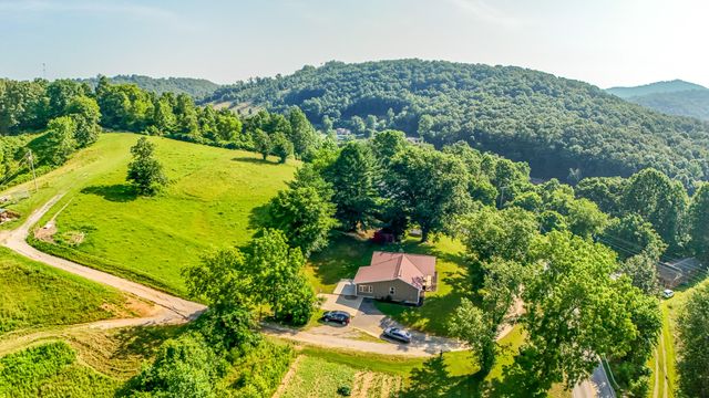 4887 N KY 11, Cannon, KY 40923