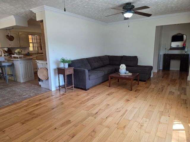 4887 N KY 11, Cannon, KY 40923