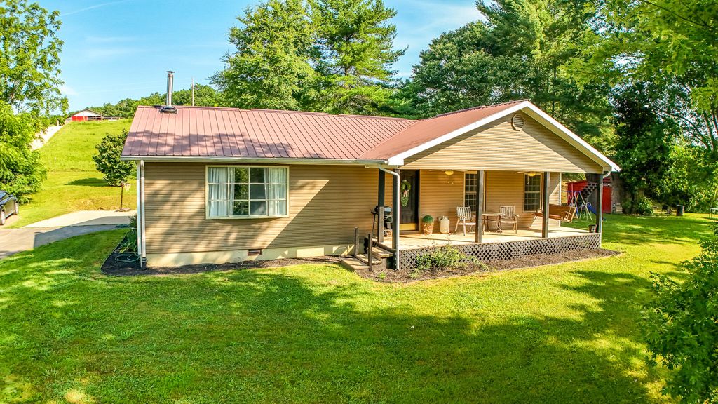 4887 N KY 11, Cannon, KY 40923