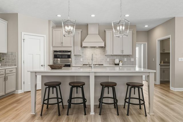 5552 Jessica Lane W, Powell, OH 43065