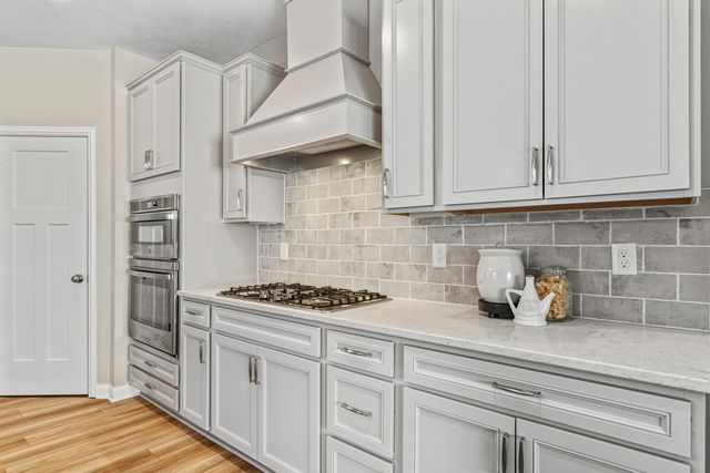 5552 Jessica Lane W, Powell, OH 43065