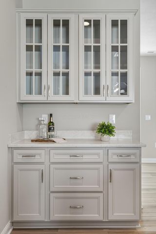 5552 Jessica Lane W, Powell, OH 43065