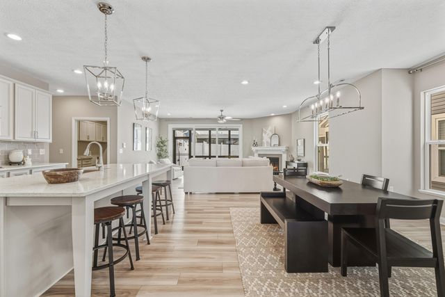 5552 Jessica Lane W, Powell, OH 43065