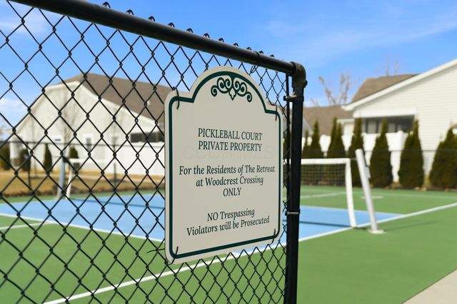 5552 Jessica Lane W, Powell, OH 43065