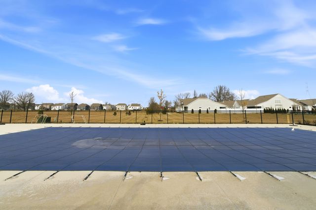 5552 Jessica Lane W, Powell, OH 43065