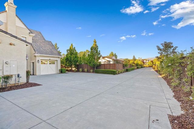 19011 Clayton Avenue, Morgan Hill, CA 95037