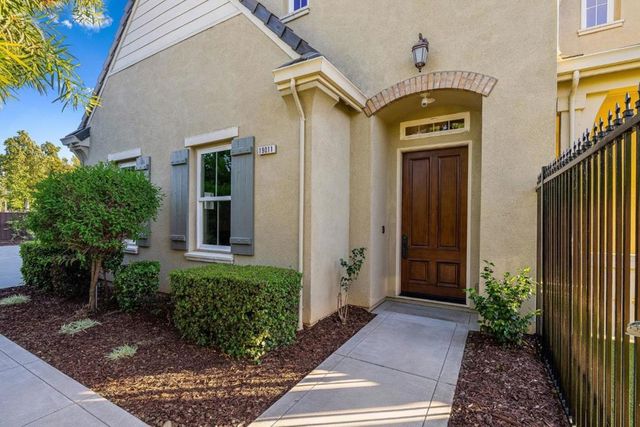 19011 Clayton Avenue, Morgan Hill, CA 95037