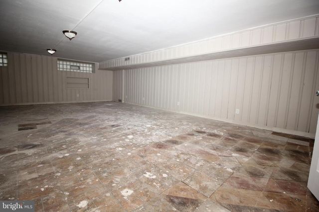 6415 N 10TH ST, Philadelphia, PA 19126