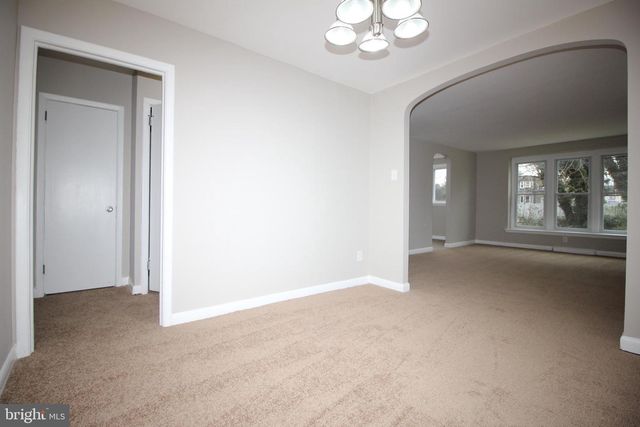 6415 N 10TH ST, Philadelphia, PA 19126