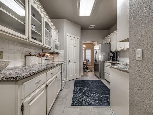 476 N Spinnaker Run, Stigler, OK 74462