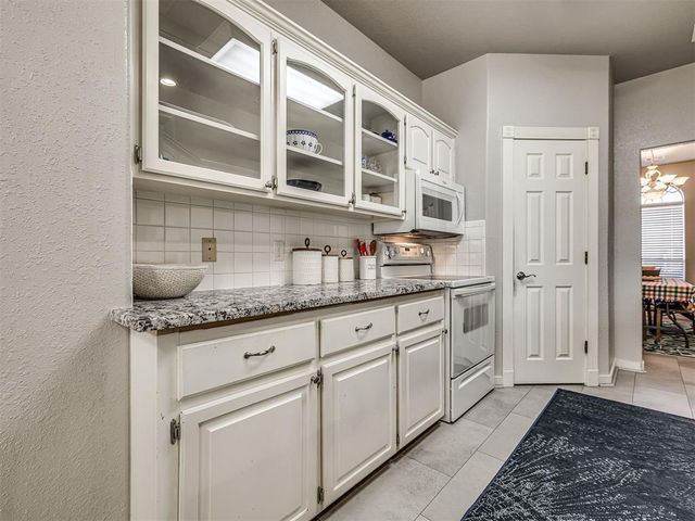 476 N Spinnaker Run, Stigler, OK 74462