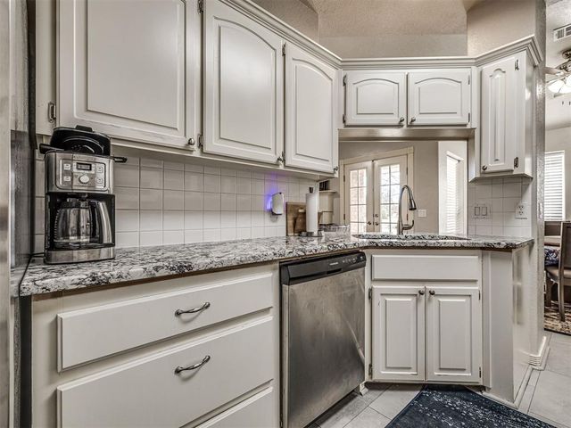 476 N Spinnaker Run, Stigler, OK 74462