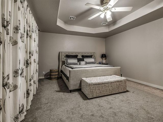 476 N Spinnaker Run, Stigler, OK 74462