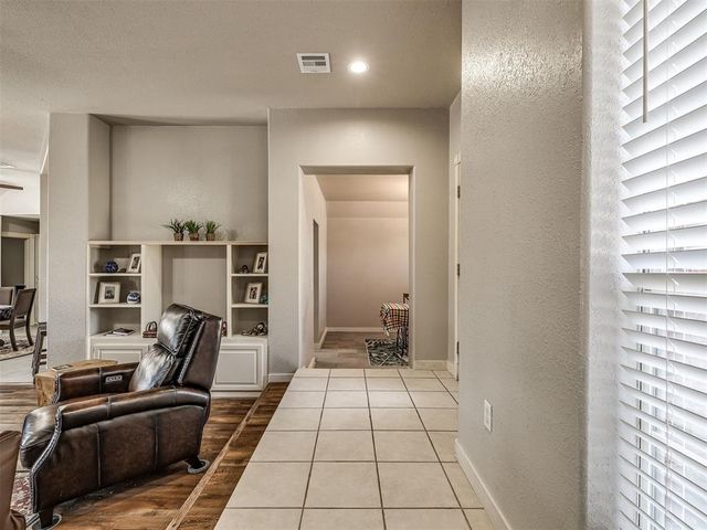 476 N Spinnaker Run, Stigler, OK 74462