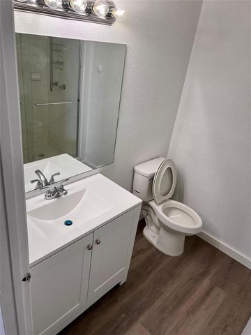 2121 NW 96TH Terrace 14M, Pembroke Pines, FL 33024