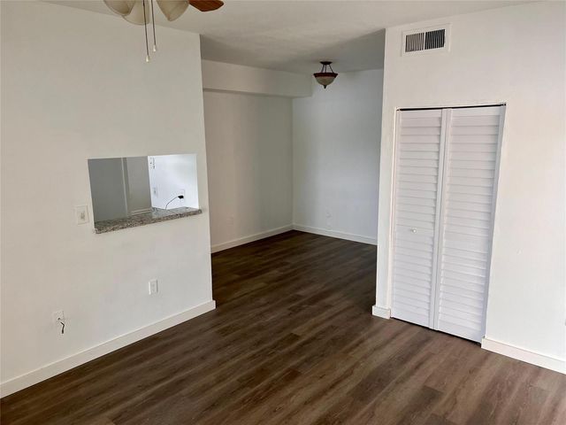 2121 NW 96TH Terrace 14M, Pembroke Pines, FL 33024