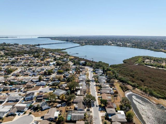 709 LEMONWOOD DRIVE, Oldsmar, FL 34677