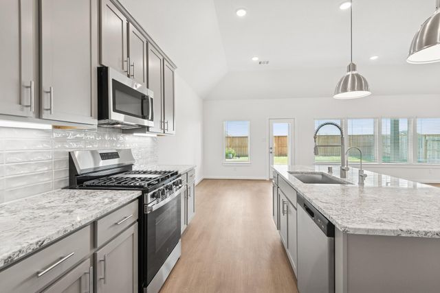 32215 Sunbeam Drive, Fulshear, TX 77441