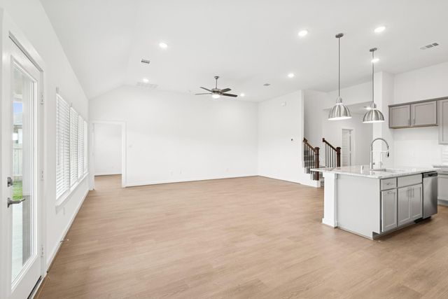 32215 Sunbeam Drive, Fulshear, TX 77441