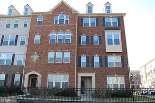 5221 SABLE CT #307B, Greenbelt, MD 20770