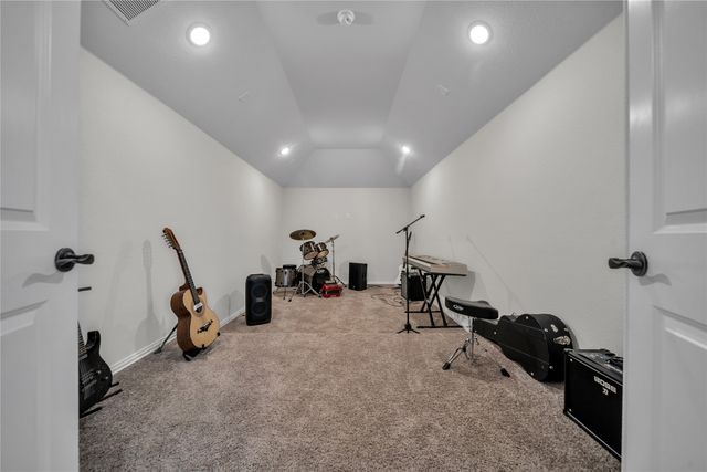 6517 Harwich Drive, Mesquite, TX 75181