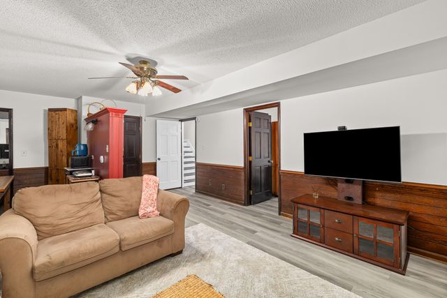 111 Seven Oaks Lane, Summerville, SC 29485