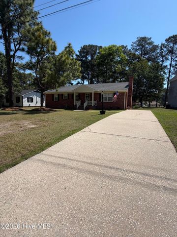 1303 Woodgreen Road, Tarboro, NC 27886