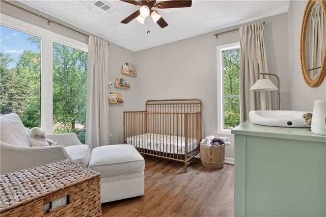 226 Watkins Glen Drive NE, Kennesaw, GA 30144