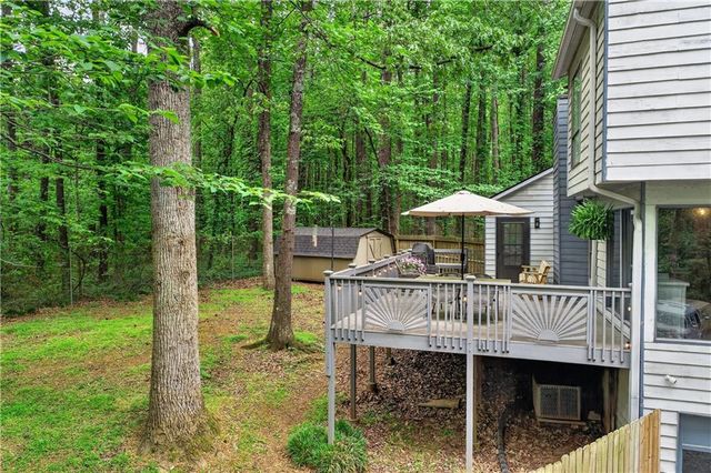 226 Watkins Glen Drive NE, Kennesaw, GA 30144