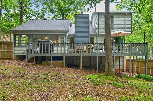 226 Watkins Glen Drive NE, Kennesaw, GA 30144