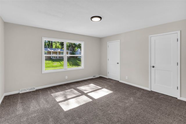 713 47th Street, West Des Moines, IA 50265