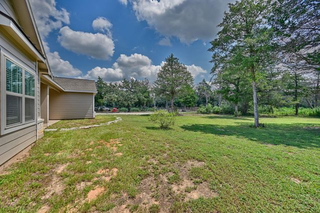 2612 Tiemann Road, New Ulm, TX 78950