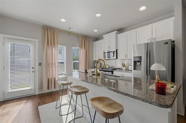 2167 Wiggins Walk, Atlanta, GA 30316