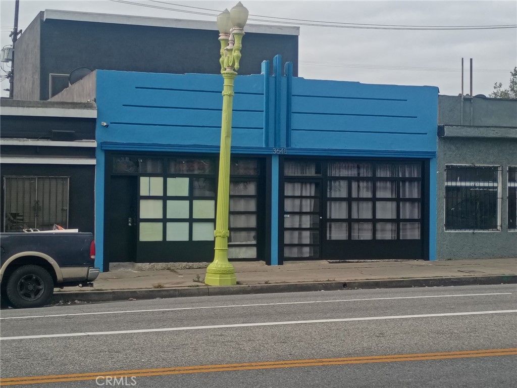 3648 W Slauson, Los Angeles, CA 90043