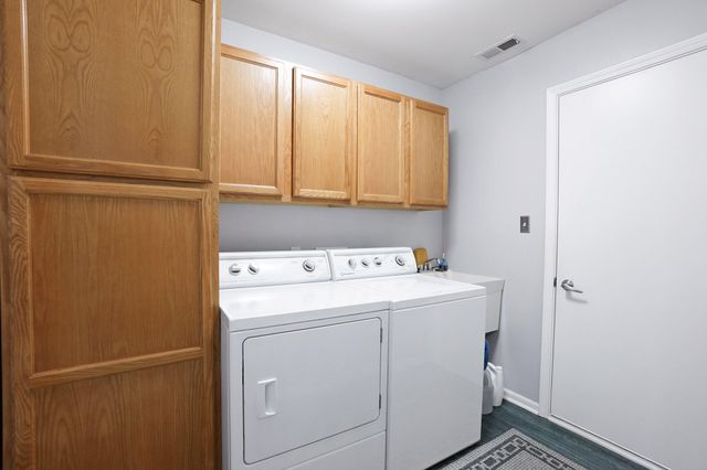 5816 Iris Lane, Schererville, IN 46375