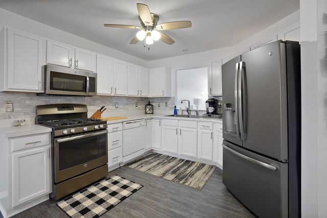 5816 Iris Lane, Schererville, IN 46375