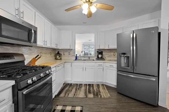5816 Iris Lane, Schererville, IN 46375
