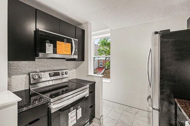 427 Hopkins Street, Cincinnati, OH 45203