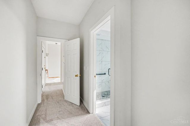 427 Hopkins Street, Cincinnati, OH 45203