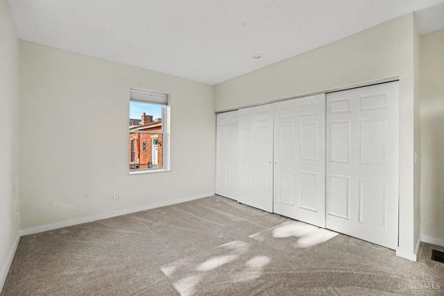 427 Hopkins Street, Cincinnati, OH 45203
