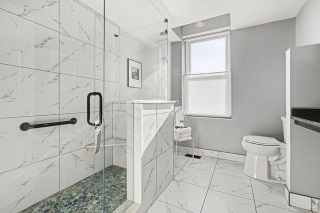 427 Hopkins Street, Cincinnati, OH 45203