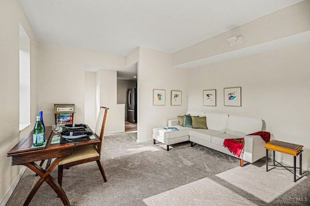 427 Hopkins Street, Cincinnati, OH 45203