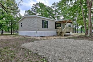 1600 Ross Avenue, Cleveland, TX 77327