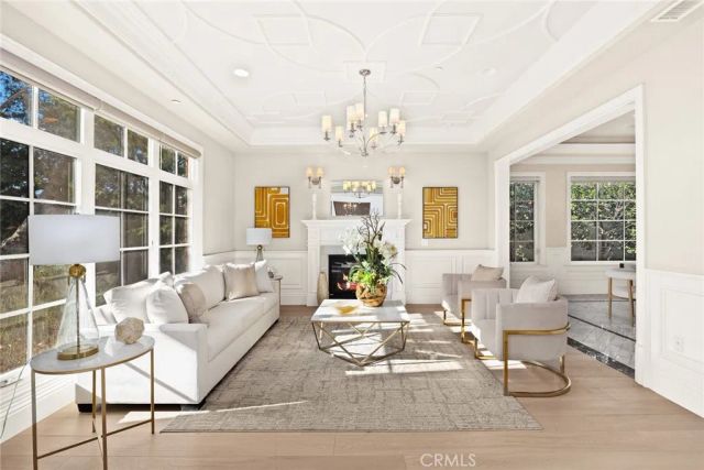 327 Oxford Drive, Arcadia, CA 91007