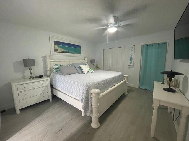 121 Wettaw Lane 116, North Palm Beach, FL 33408