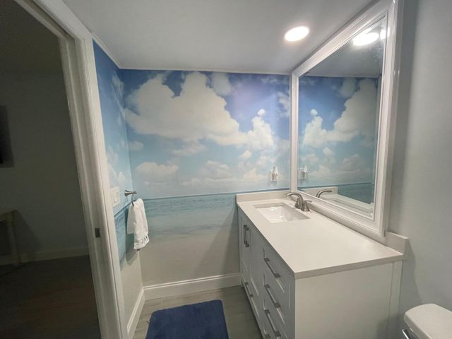 121 Wettaw Lane 116, North Palm Beach, FL 33408