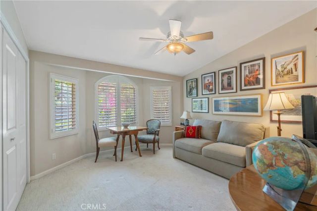 3818 Hayvenhurst Avenue, Encino, CA 91436