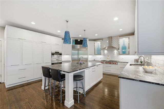 1807 Willow Oak Dr, Franklin Park, PA 15090